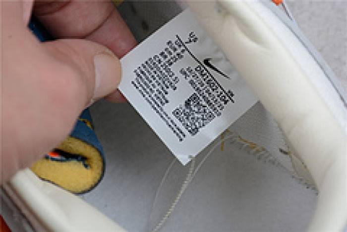 00F x Dunk Low ‘Lot 44 of 50’ – Nike – DM1602-104