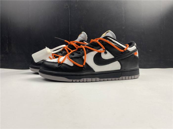 00F x Nike Dunk Low CT0856 -001