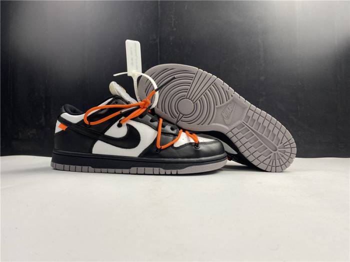 00F x Nike Dunk Low CT0856 -001