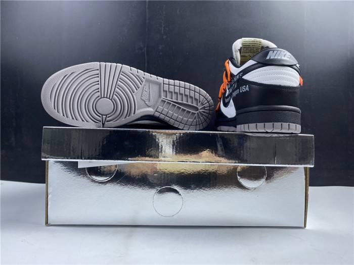 00F x Nike Dunk Low CT0856 -001