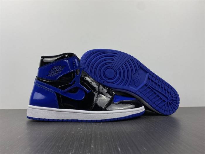 Air Jordan 1 High OG ‘Royal Patent’