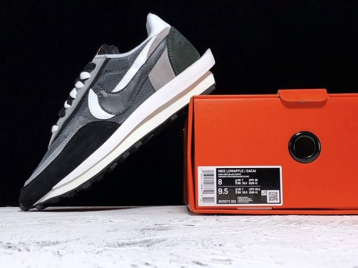 Nike LD Waffle Sacai Black – BV0073-001
