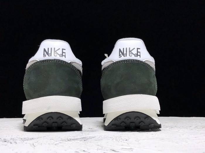 Nike LD Waffle Sacai Black – BV0073-001