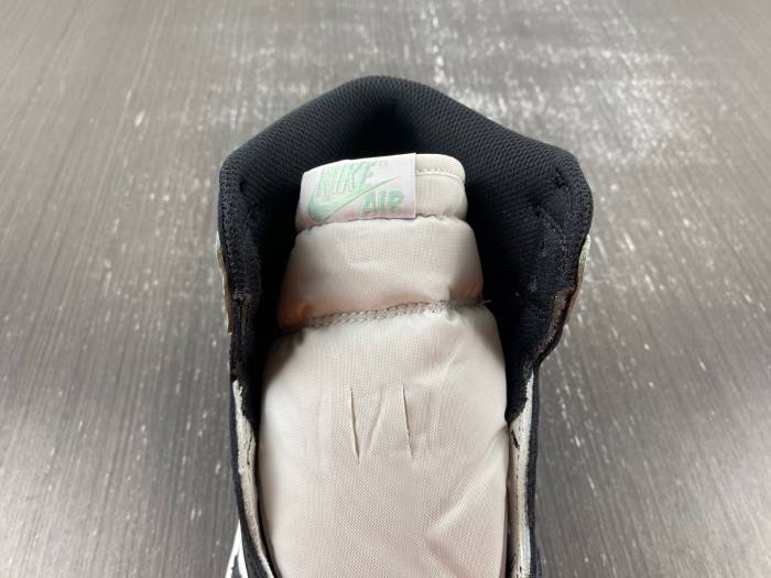 AIR JORDAN 1 RETRO HIGH OG NRG AJ1 861428 100