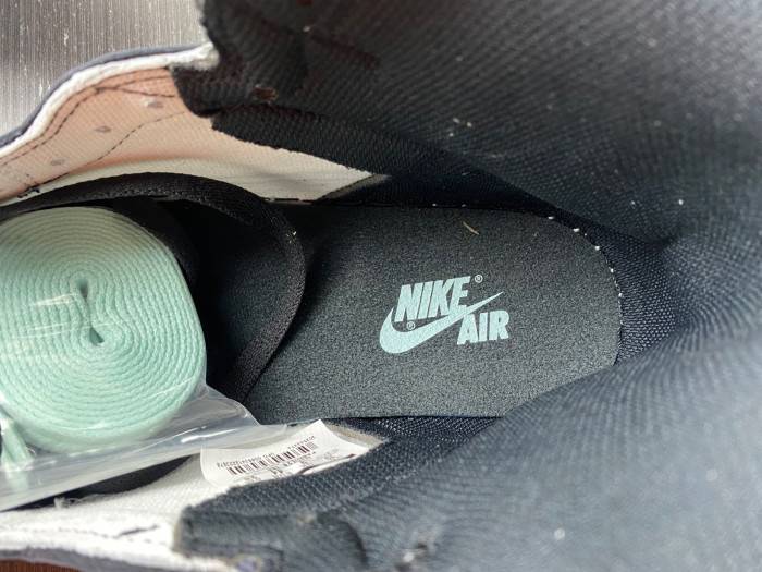 AIR JORDAN 1 RETRO HIGH OG NRG AJ1 861428 100