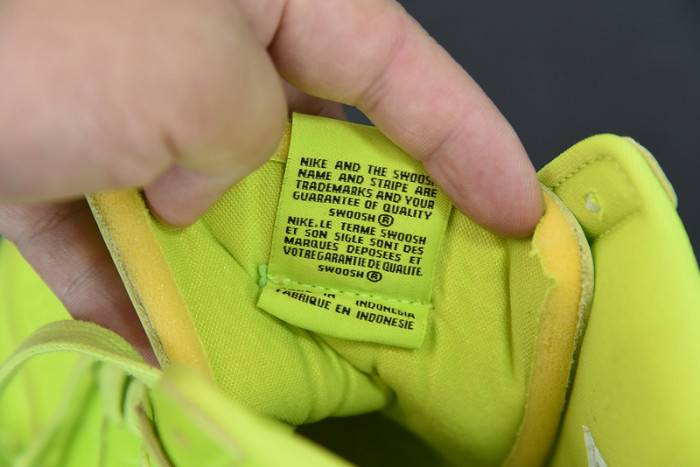 AMBUSH x Dunk High ‘Flash Lime’ – Nike – CU7544-300