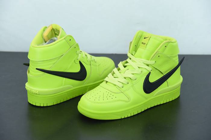 AMBUSH x Dunk High ‘Flash Lime’ – Nike – CU7544-300