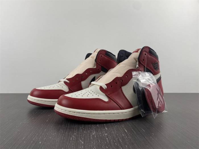 Air Jordan 1 High OG “Chicago Reimagined” DZ5485-612
