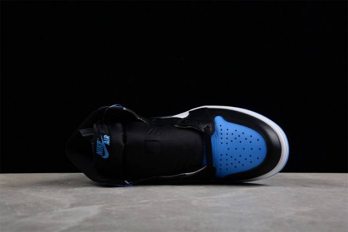 Air Jordan 1 High OG “UNC Toe” DZ5485-400