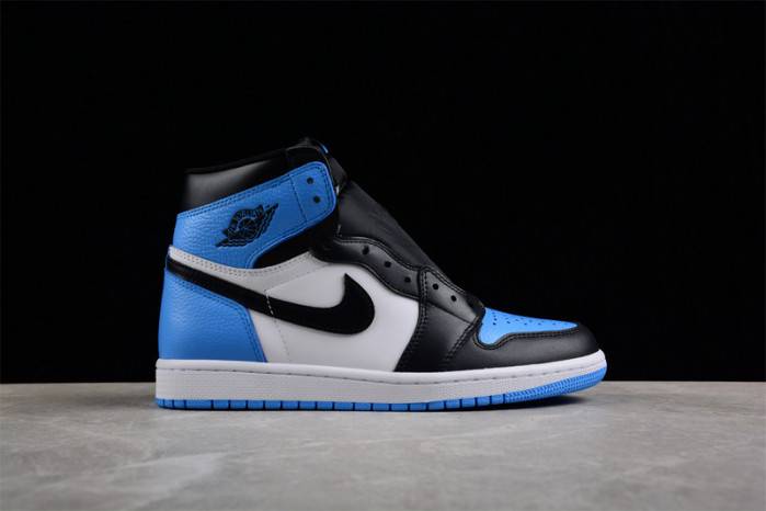 Air Jordan 1 High OG “UNC Toe” DZ5485-400