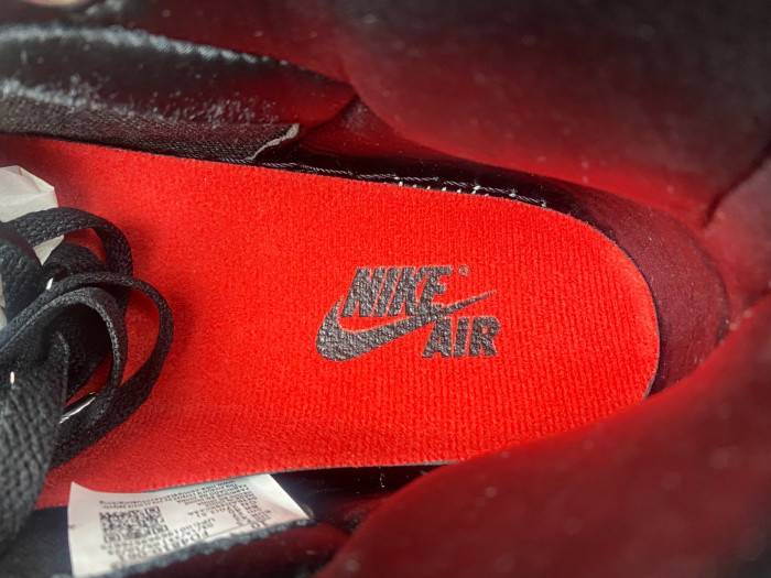 Air Jordan 1 High OG WMNS “Satin Bred”FD4810-061