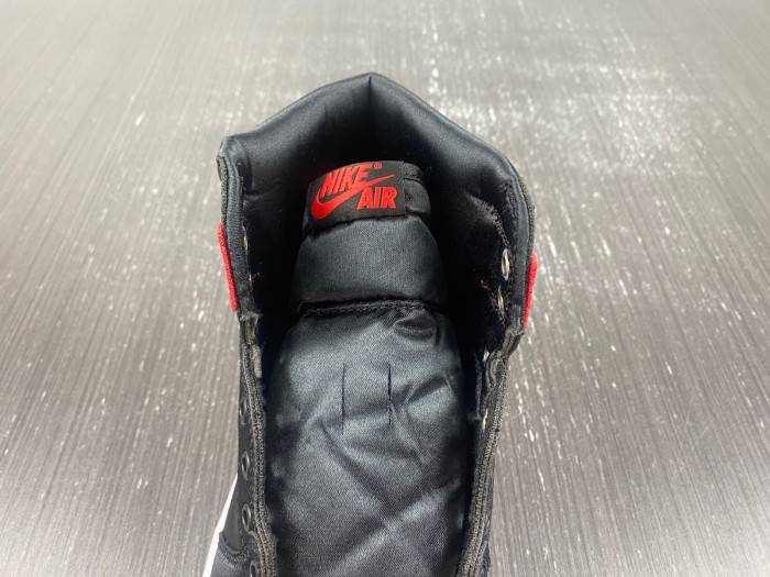 Air Jordan 1 High OG WMNS “Satin Bred”FD4810-061