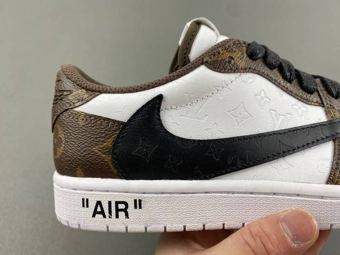 Air Jordan 1 Low 2024511