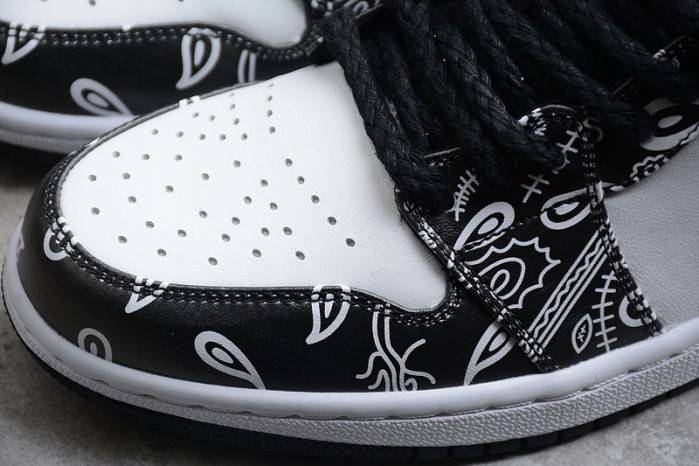 Air Jordan 1 Low Black Medium Grey 553558-040