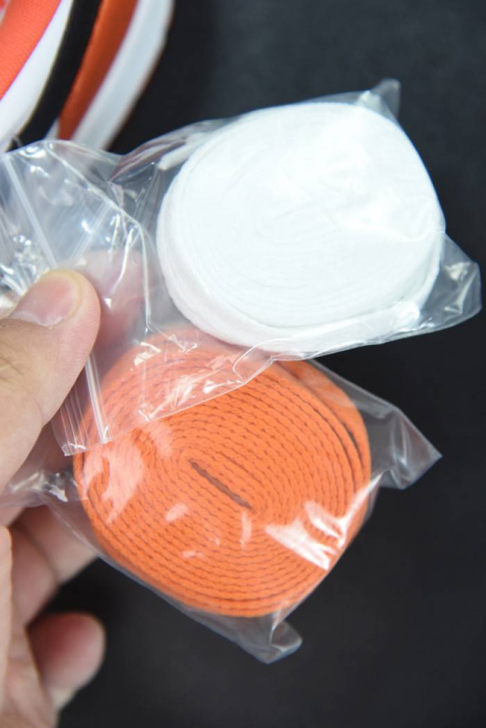 The Air Jordan 1 Low OG Starfish CZ0790-801