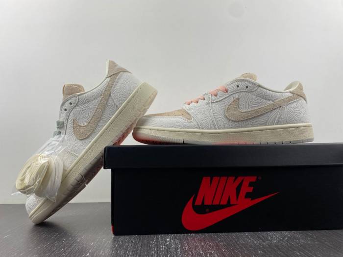 Air Jordan 1 Low PE CP3 FZ0455-200