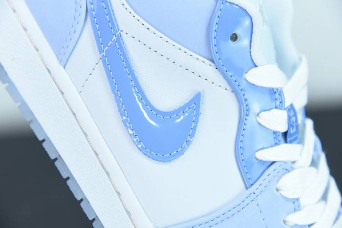 Air Jordan 1 Low SE Mighty SWH DM5442-040