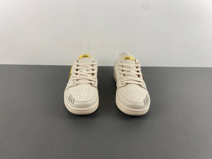 Air Jordan 1 Low WMNS “Method of Make” FN5032-200