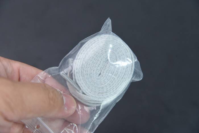 Air Jordan 1 Mid GS ‘Platinum Pink’ – 555112-109