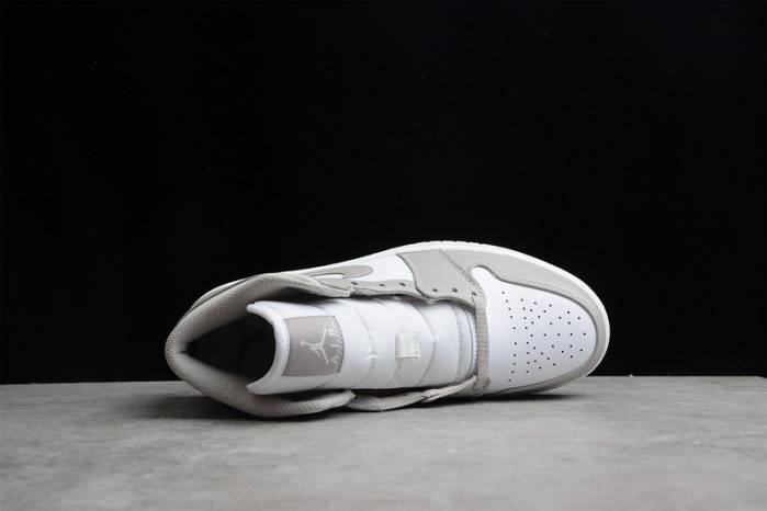 Air Jordan 1 Mid ‘Linen’ 554724-082