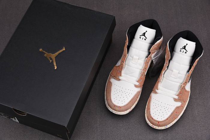 Air Jordan 1 Mid SE ‘Brushstroke Paint Splatter’ DA8005-100