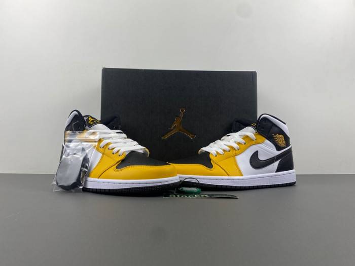 Air Jordan 1 Mid “Yellow Ochre” DQ8426-701