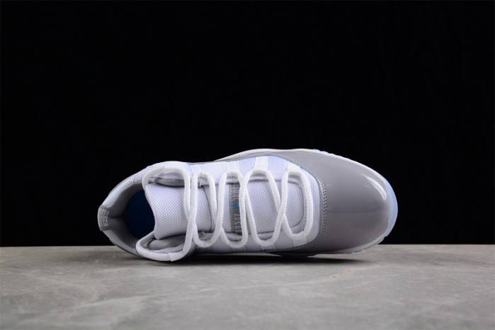 Air Jordan 11 Low AV2187-140