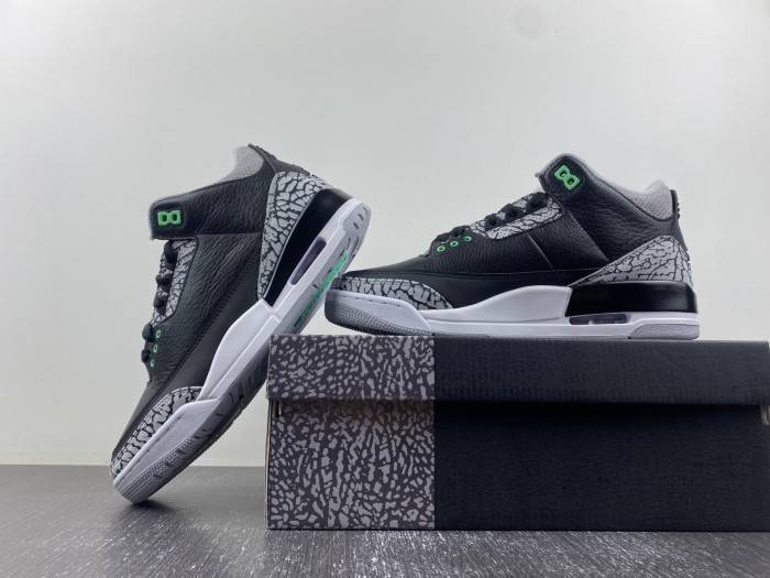 Air Jordan 3 “Green Glow CT8532-031