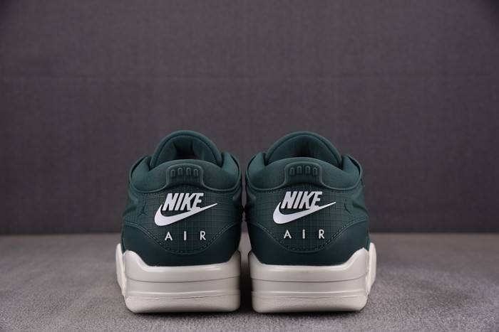 Air Jordan 4 RM WMNS “Oxidized Green” FQ7940-300