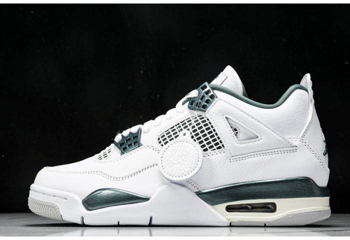 Air Jordan 4 Retro “Oxidized Green” FQ8138-103