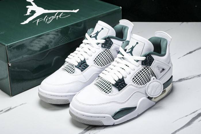 Air Jordan 4 Retro “Oxidized Green” FQ8138-103