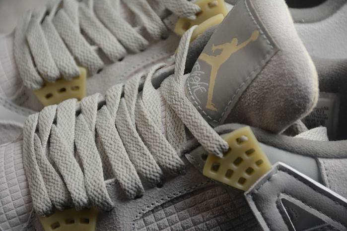 Air Jordan 4 SE Craft “Photon Dust” DV3742-021