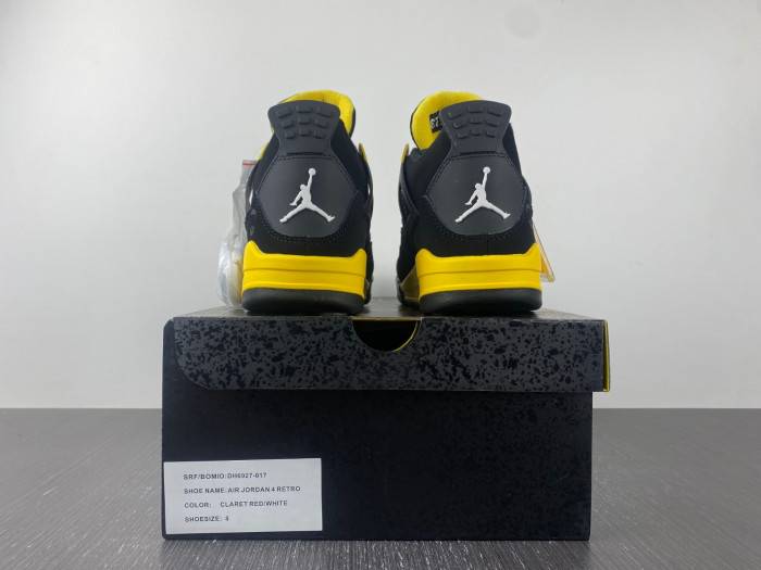 Air Jordan 4 Thunder 2023