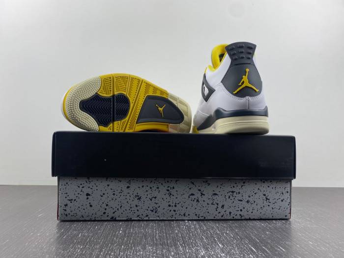 Air Jordan 4 WNNS “Vivid Sulfur”AQ9129-101