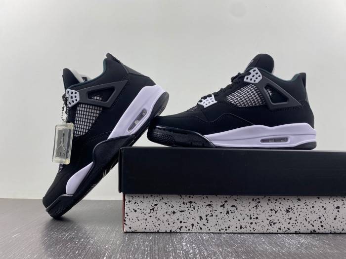 Air Jordan 4 “White Thunder”FQ8138-001