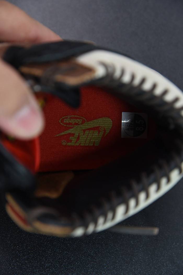 Bodega x Dunk High ‘Legend’ – Nike – CZ8125-200