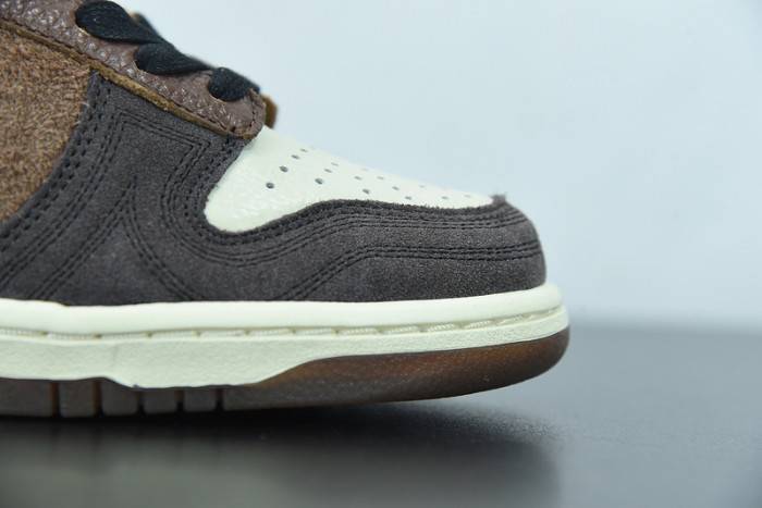 Bodega x Dunk High ‘Legend’ – Nike – CZ8125-200