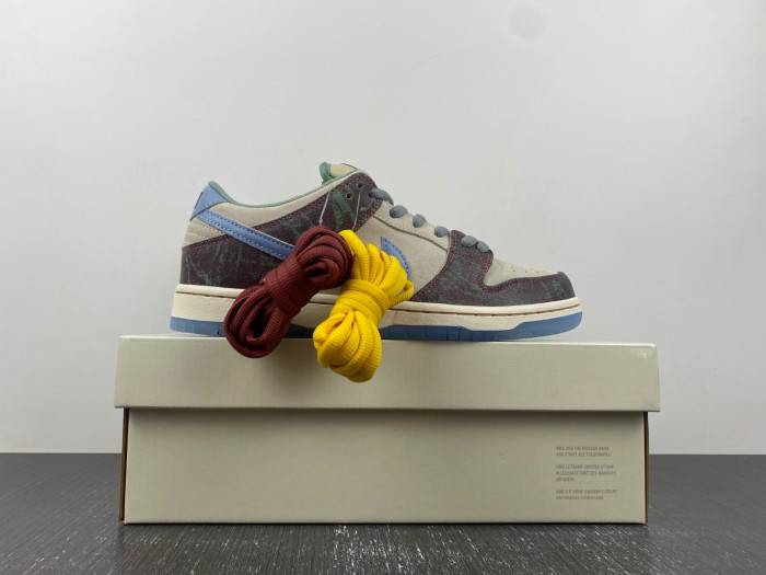 Crenshaw Skate Club x Nike SB Dunk Low FN4193-10