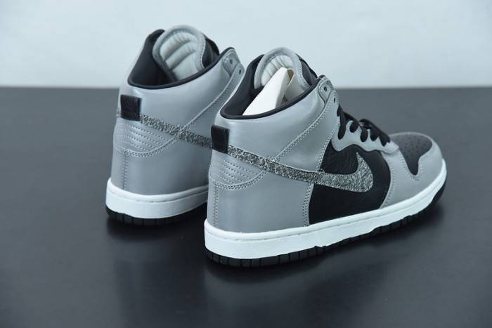 Dunk Prm Hi Sp ‘Cocoa Snake’ – Nike – 624512-100