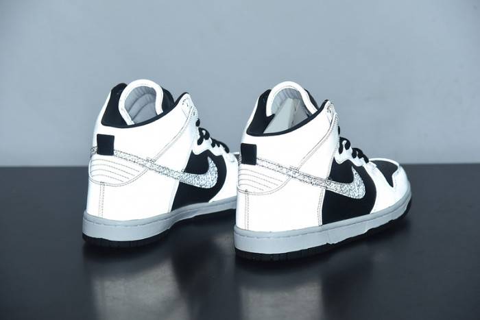 Dunk Prm Hi Sp ‘Cocoa Snake’ – Nike – 624512-100