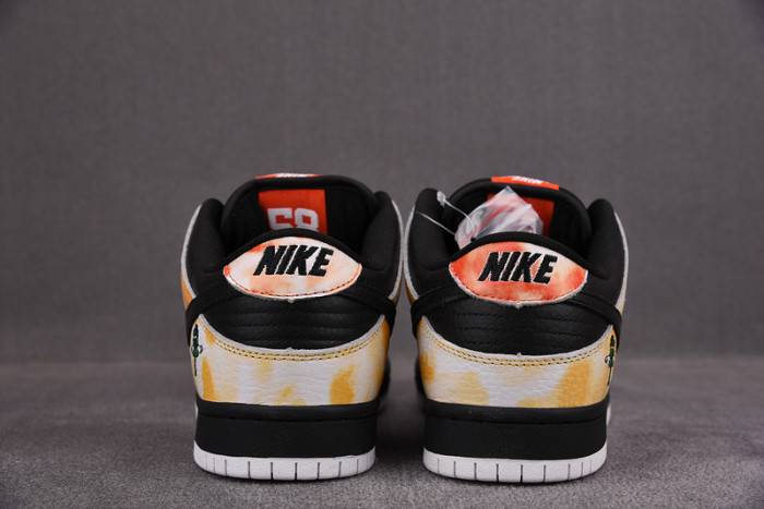 Dunk SB Low ‘Tie-Dye Raygun – Black’ – Nike – BQ6832-001