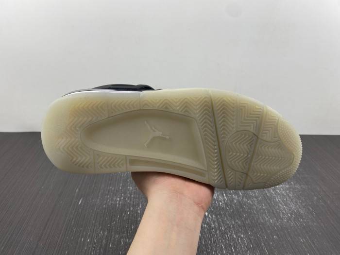 Eminem x Carhartt x Air Jordan 4