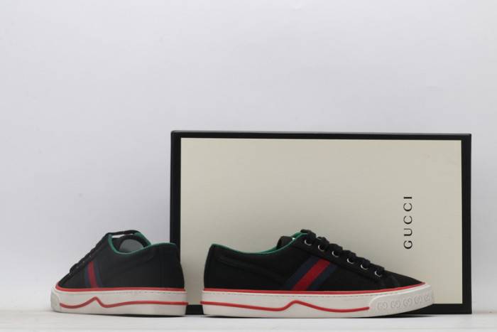 G*u*i sneaker 123-1