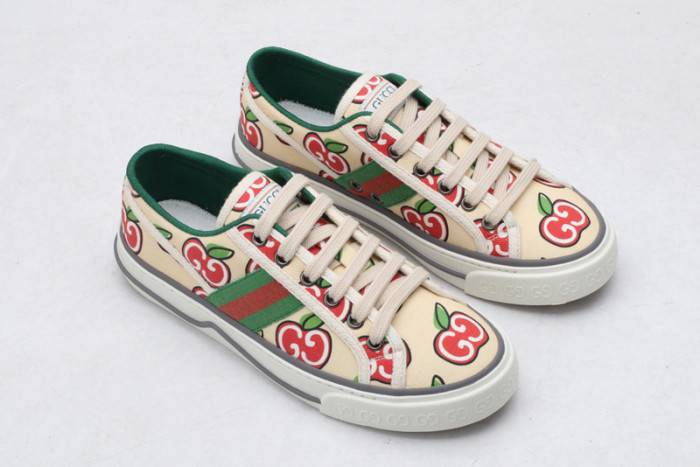 GUCC SNEAKER 123-2