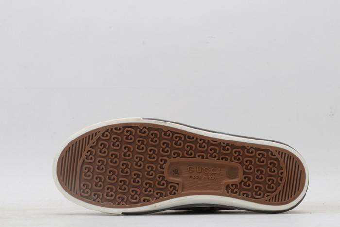 GUCC SNEAKER 123-2