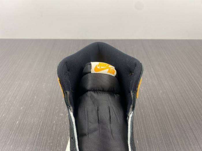 Jordan 1 Retro High OG Taxi 555088-711