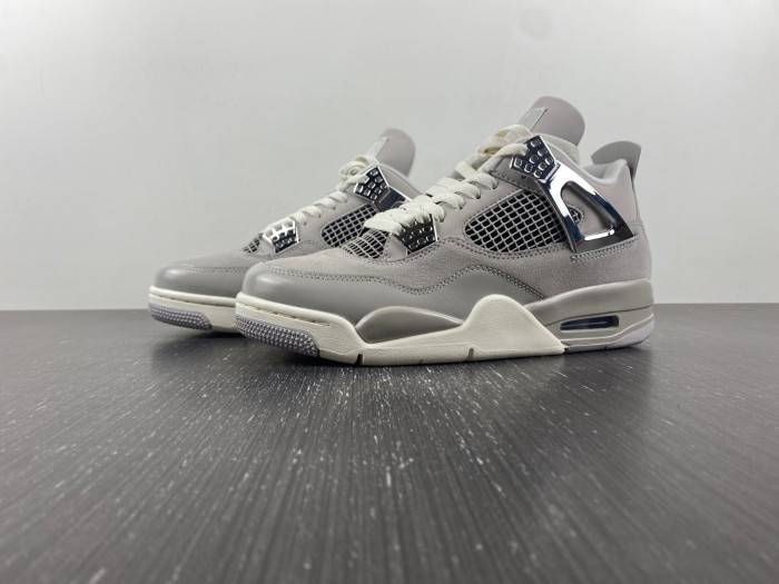 Jordan 4 Retro Frozen Moments AQ9129-001