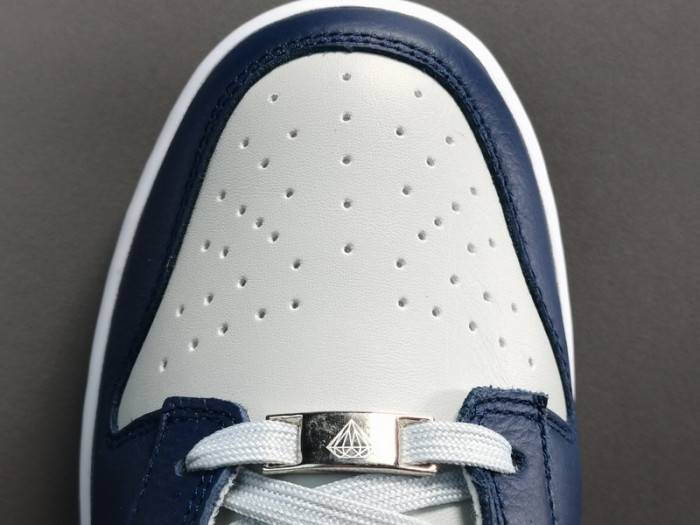 NBA x Nike Dunk Low EMB “75th Anniversary” DD3363-001