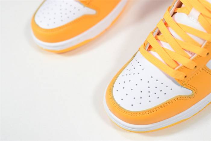 NIKE DUNK LOW LASER ORANGE (W) – DD1503-800