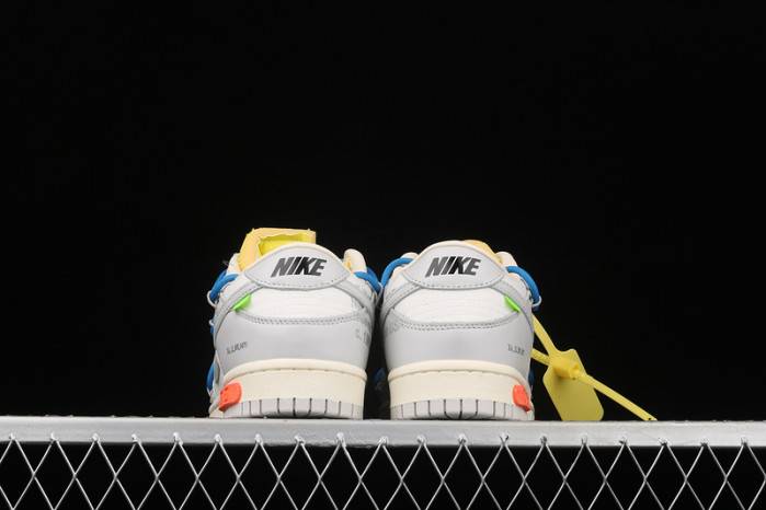 Nike 00F x Dunk Low ‘Lot 18 of 50’ – DJ0950-112